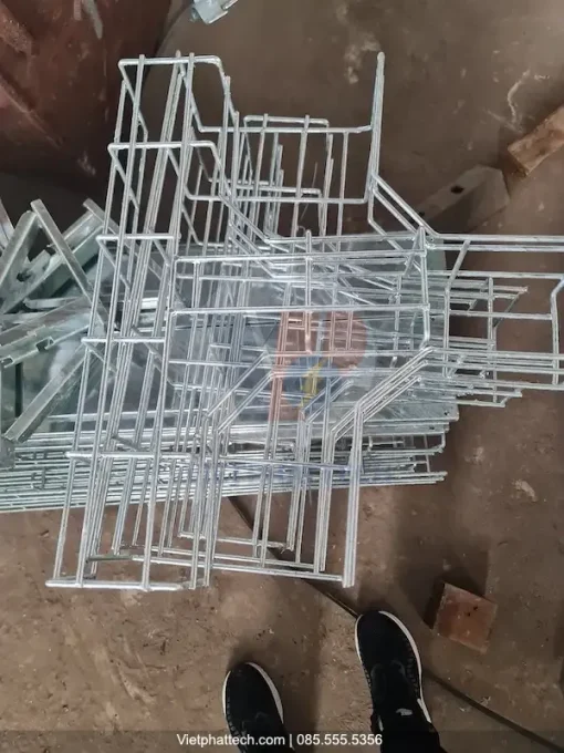 Ngã ba máng lưới, co T máng lưới